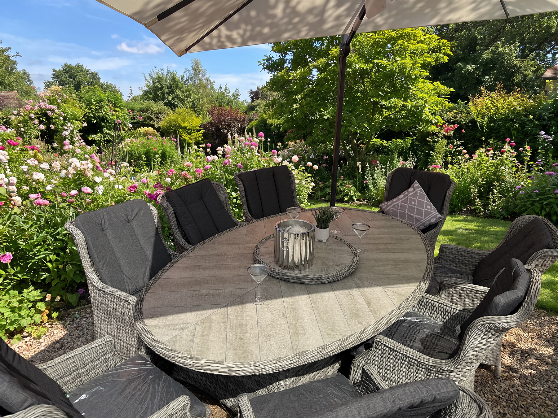 2.6mb rattan set