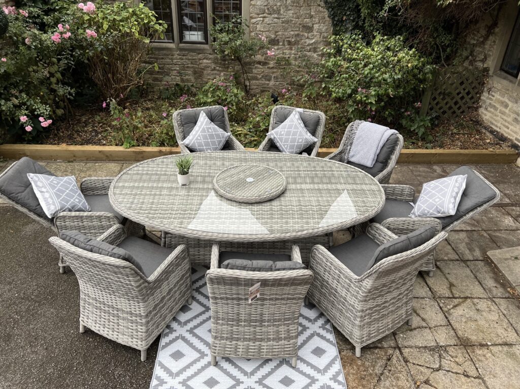 Rattan Garden Furniture Oval