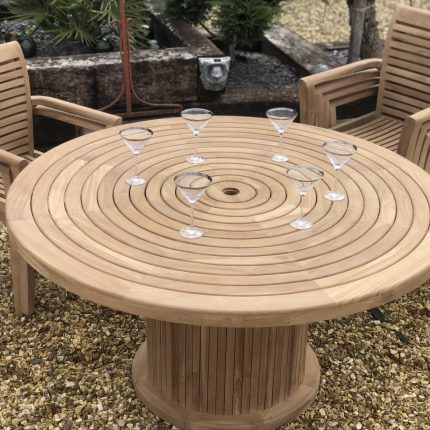 swirl table stacked chairs