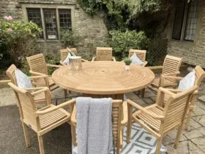 Teak Garden Furniture Round Table 10 chairs j