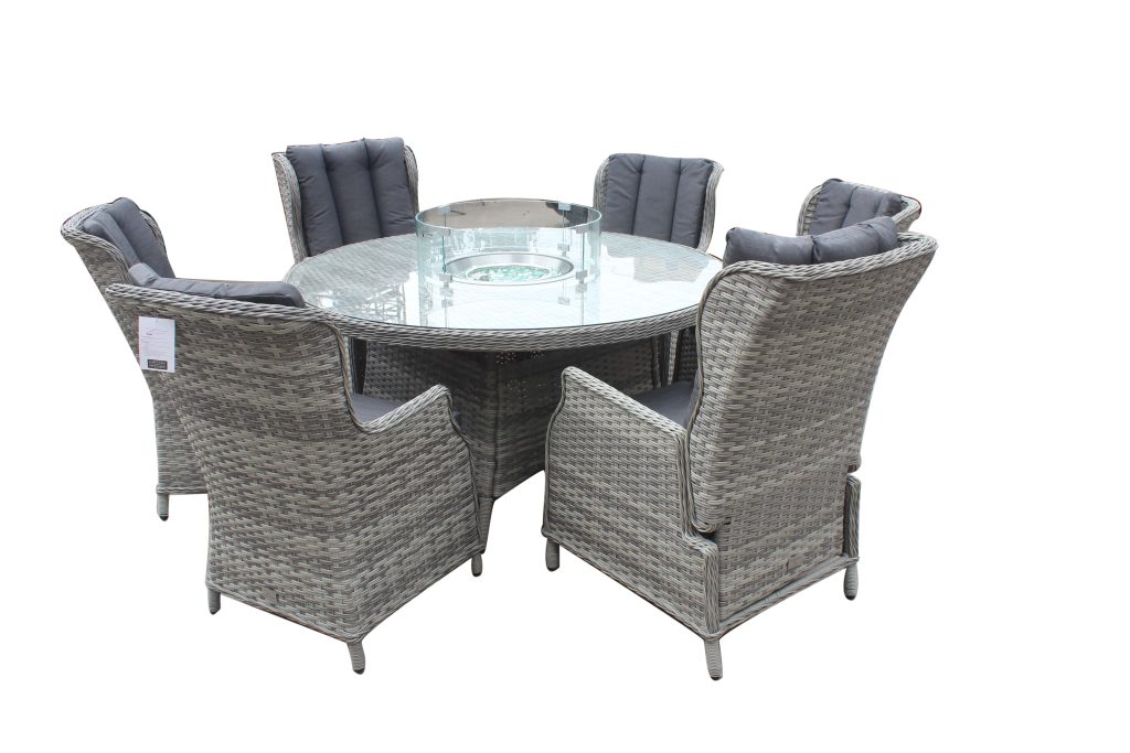 Rattan firepit set