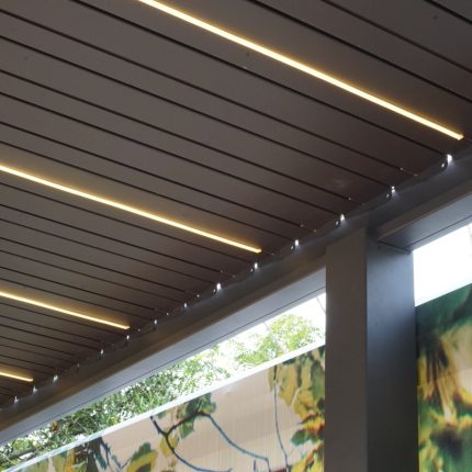 pergola lights close up