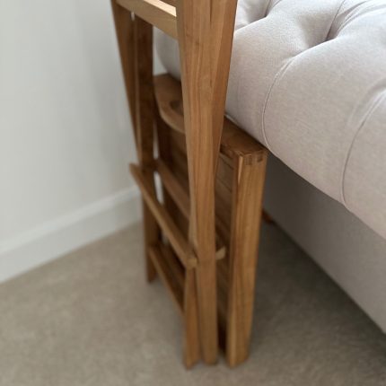FOLDING TRAY TABLE