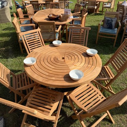 folding table with 6 folding chairs